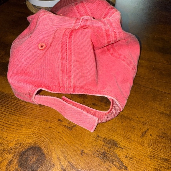 Siesta Key Pink Cap. (TW 1) - Picture 2 of 6